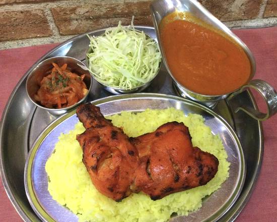 大盛りタンドリーチキンとカレー Extra Large Tandoori Chicken Curry
