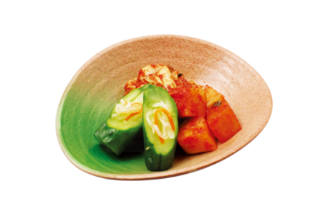 安楽亭 キムチ盛合せ Assorted Kimchi