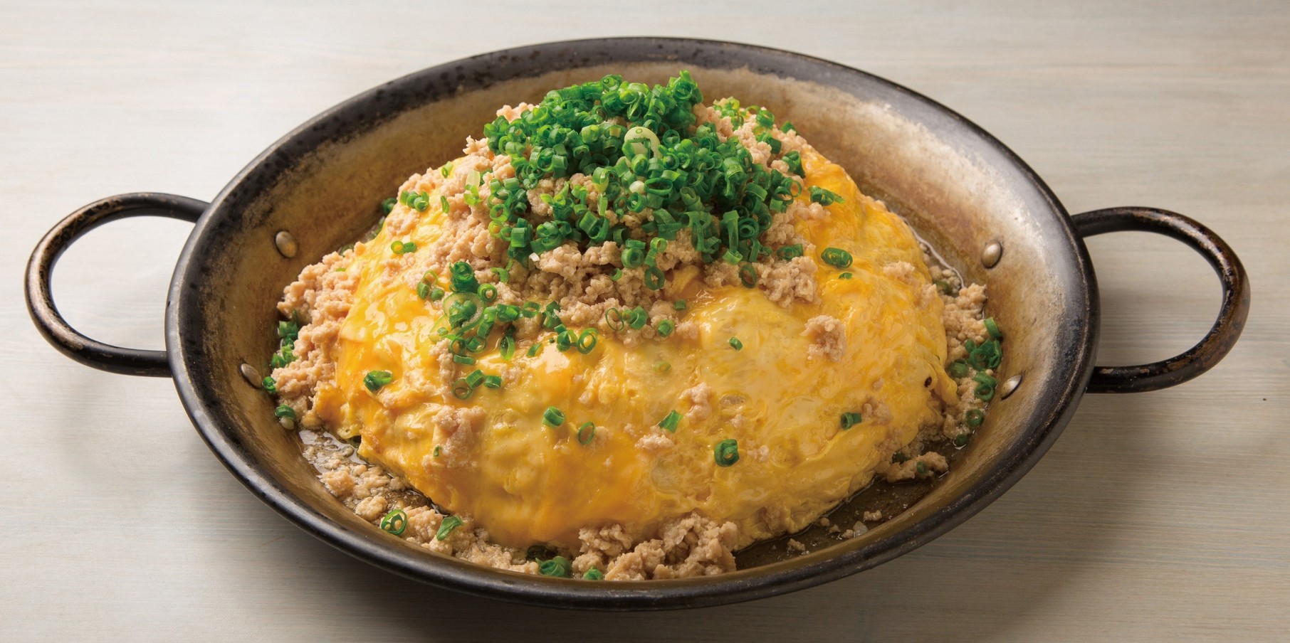 ココイロカフェ 鶏そぼろオムライス【和風仕立て】