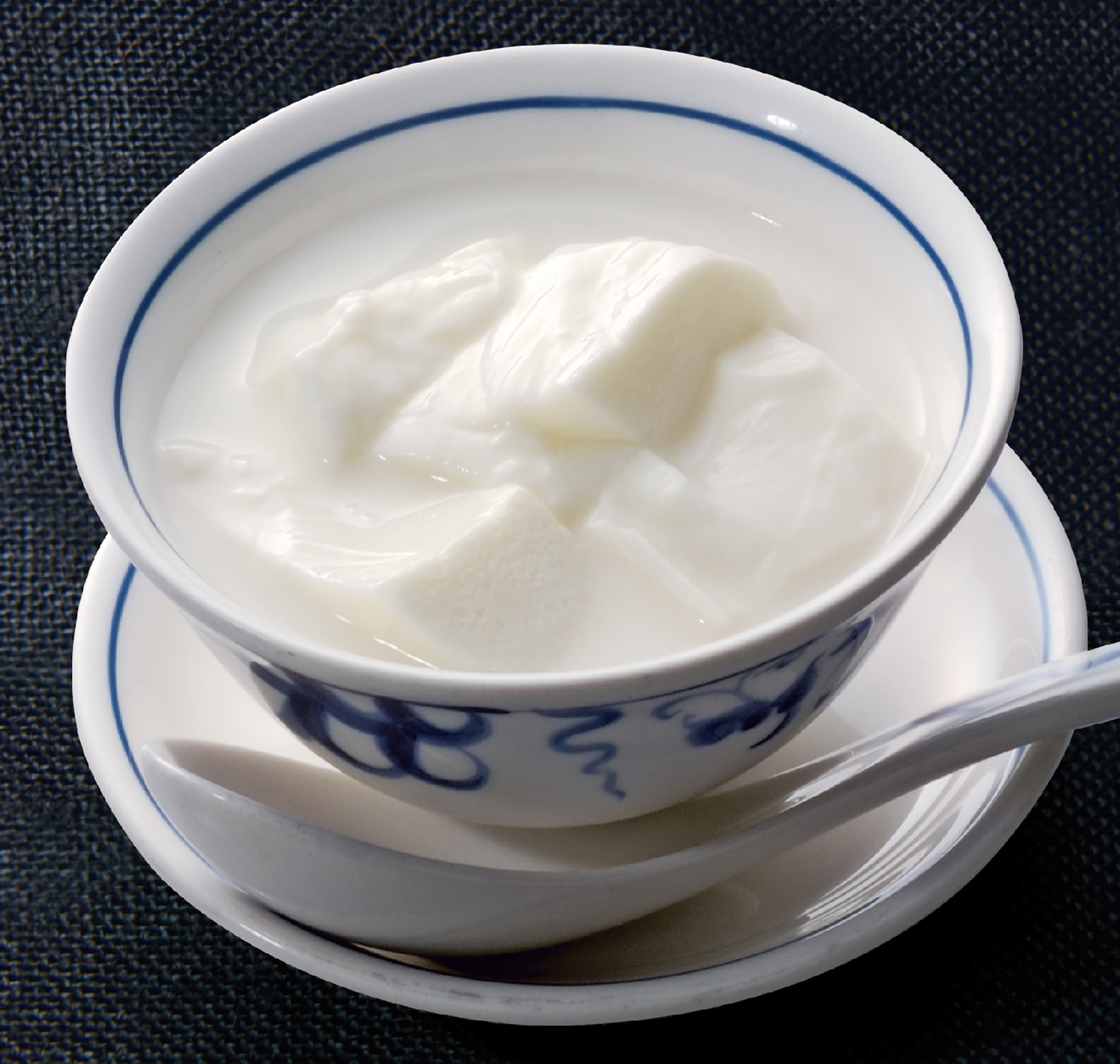 陳麻婆豆腐 杏仁豆腐