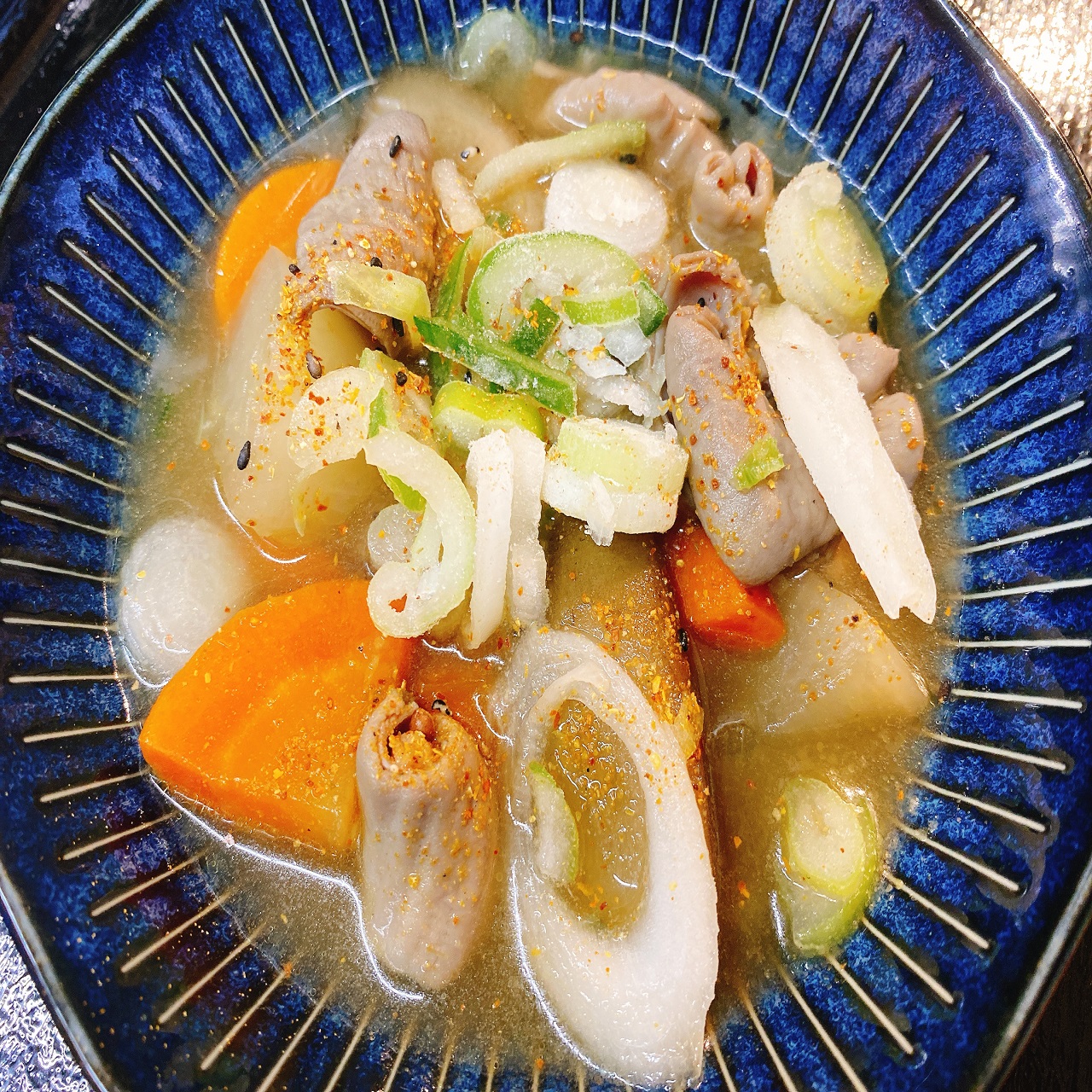 大漁丼家 黒もつ煮込み