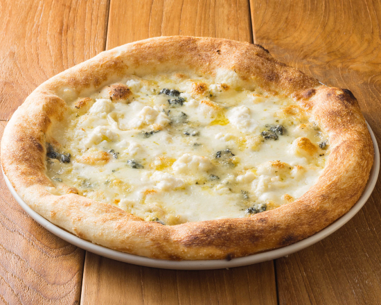 ラパウザ クワトロフォルマッジ