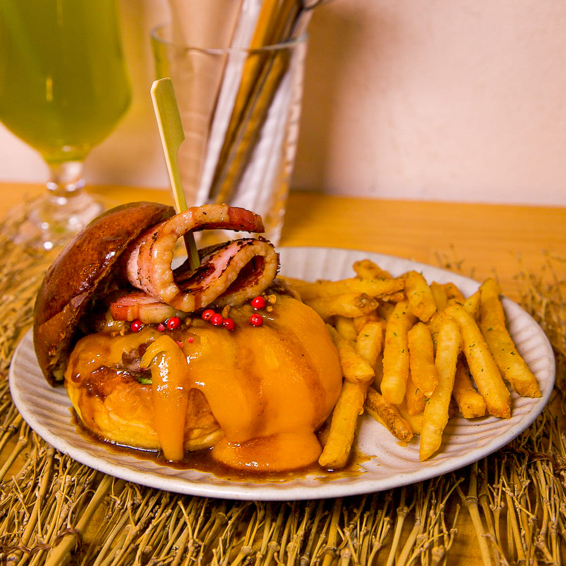 BBQベーコンバーガー