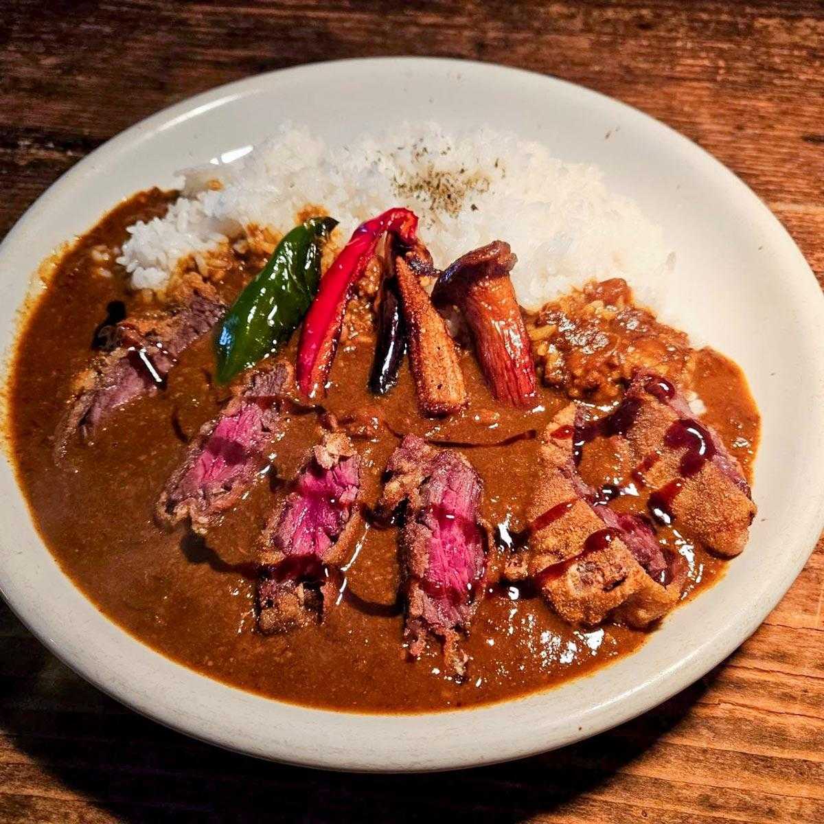 ビフカツ魔神カレー