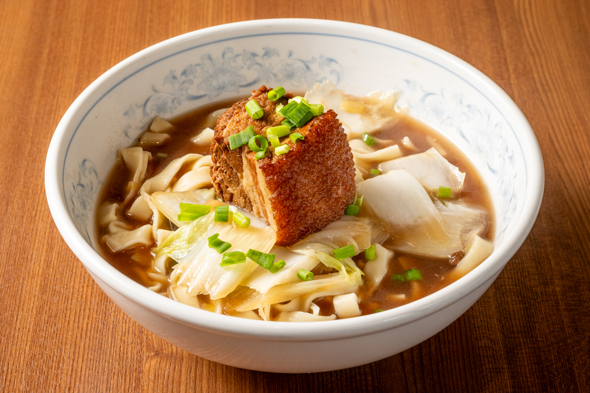 一味玲玲 極太麺の角煮そば