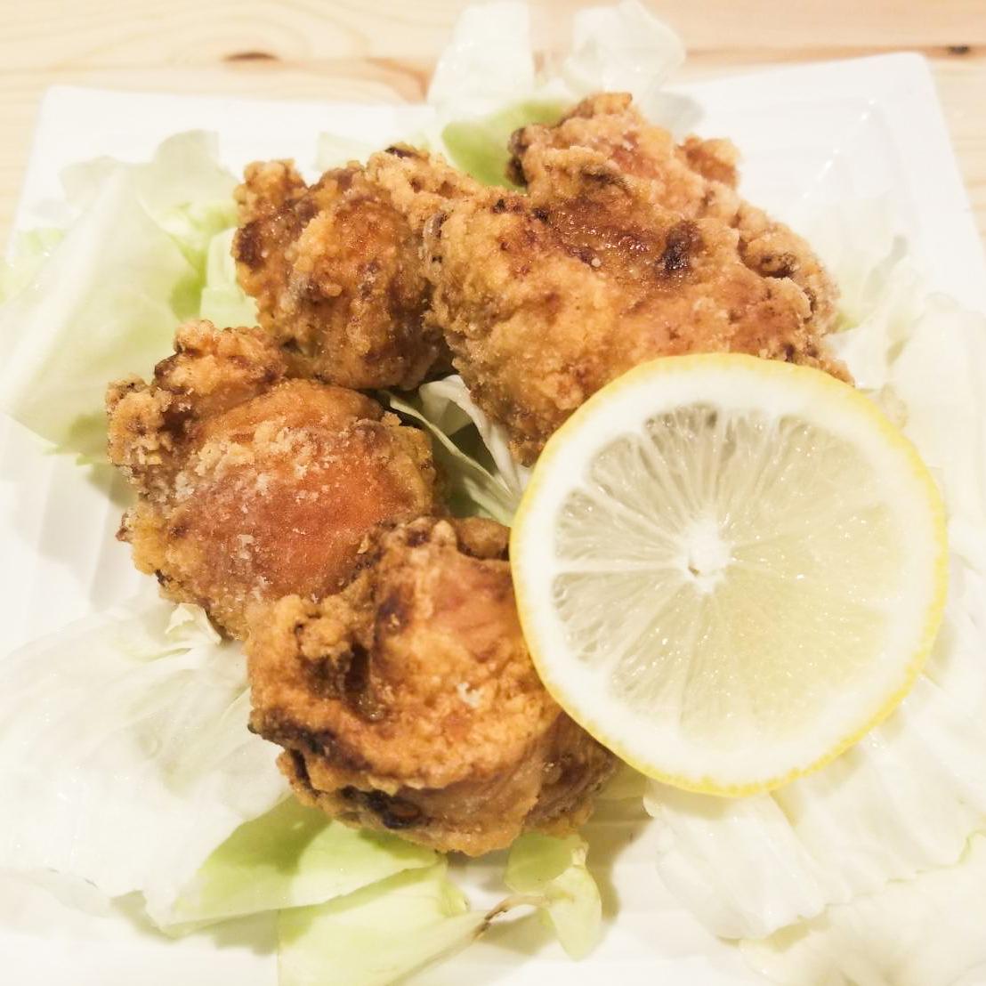 とりとり亭 鶏の唐揚げ