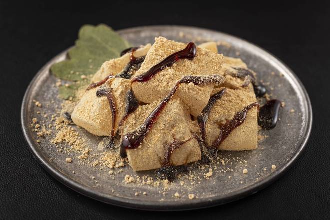 豚ラーメン すぎ田 厳選わらびもち 黒蜜きなこ
