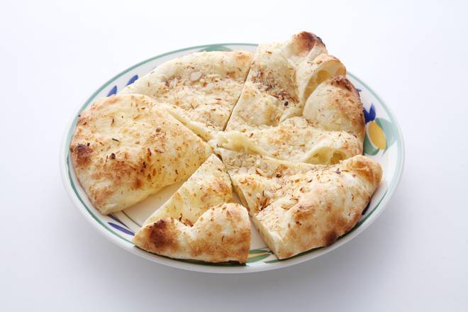 サンガム アーモンドナン ALMOND NAAN〔炭焼き！〕