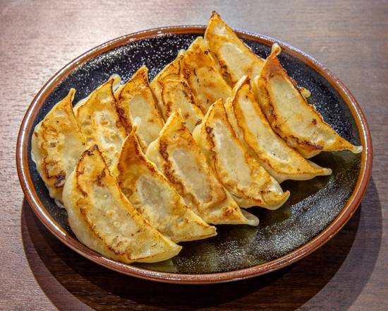 神来人気No.1 餃子(6個) Gyoza Dumplings (6 Pieces)