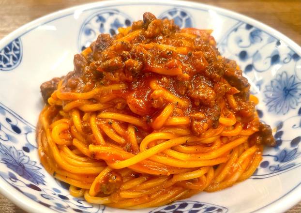 串屋横丁 太麺モチモチ 熟成ミートソース