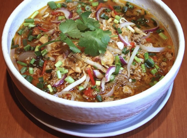 アジアンダイニング トルシー ガパオフォー