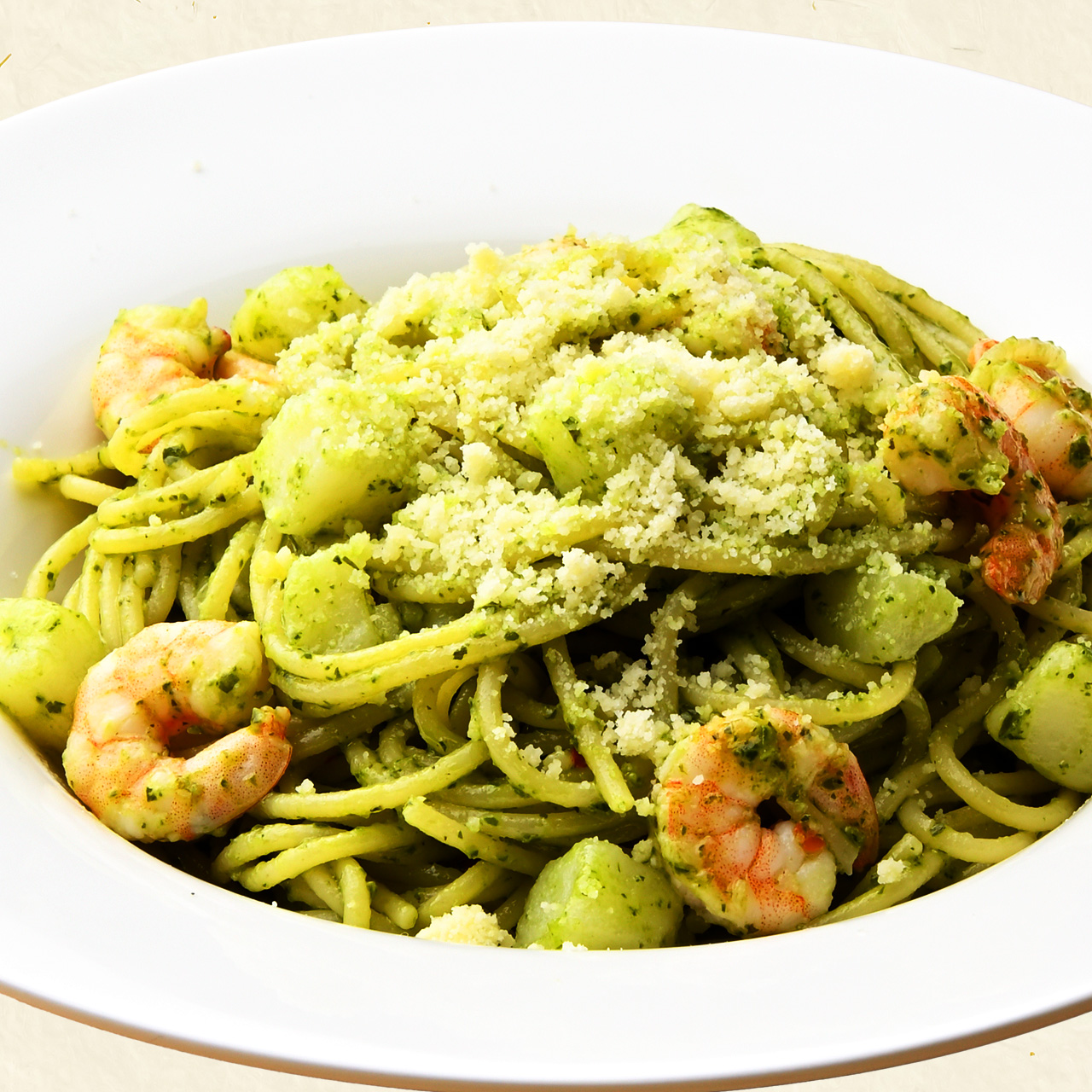 ピザ・サントロペ えびと兵庫県産バジルのジェノベーゼ