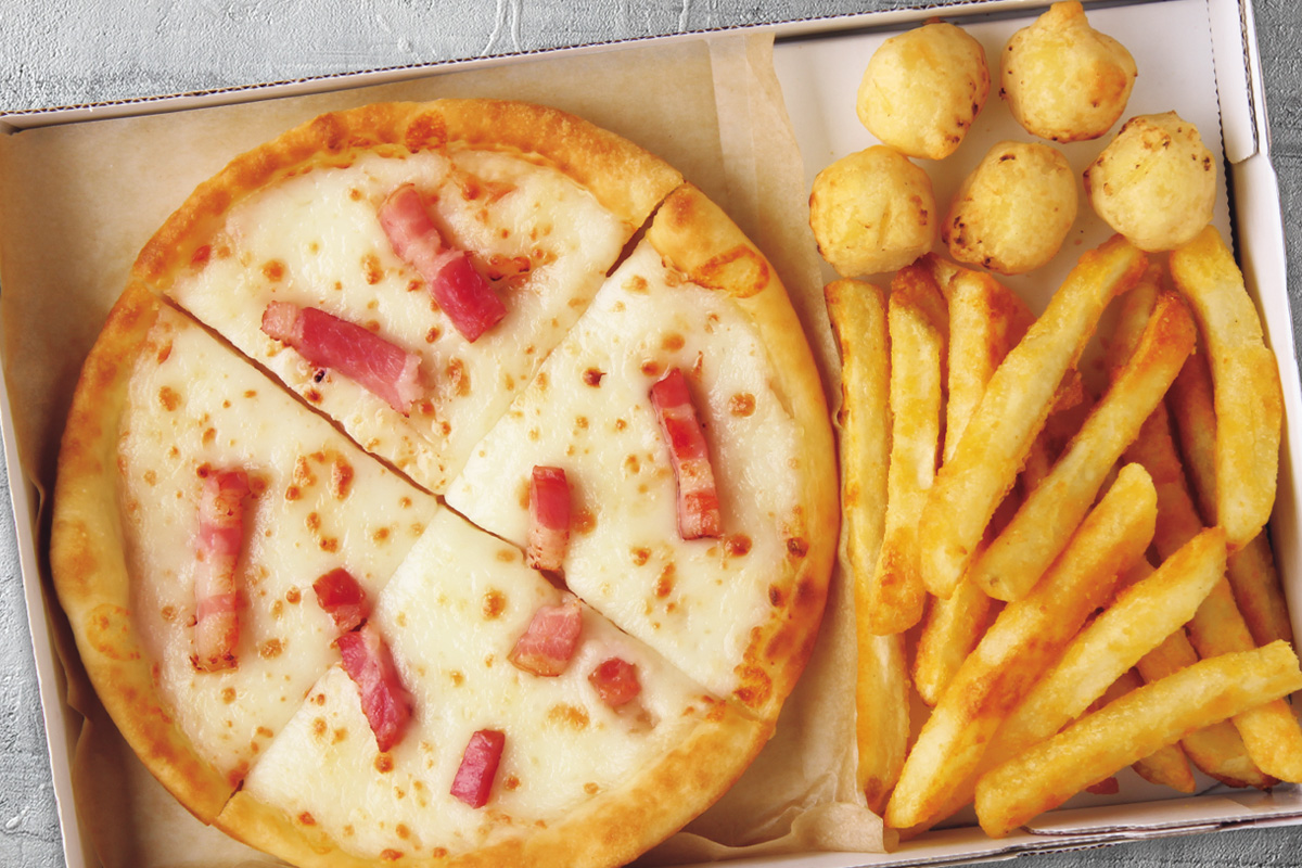 ピザハット チーズベーコン (ハニーチーズボール+ポテト)