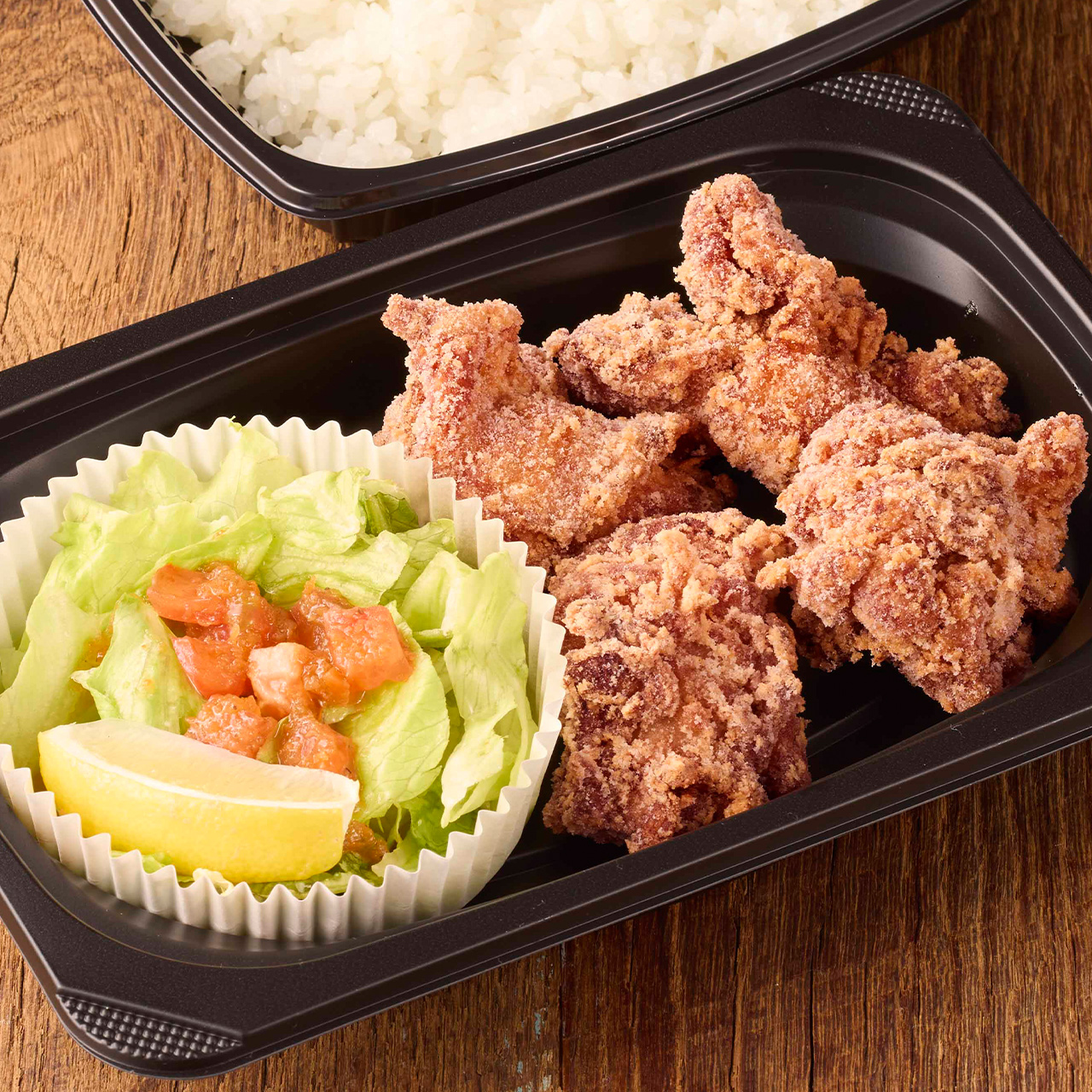 ココス 【168】本気の唐揚げ(4ヶ)サラダ付き