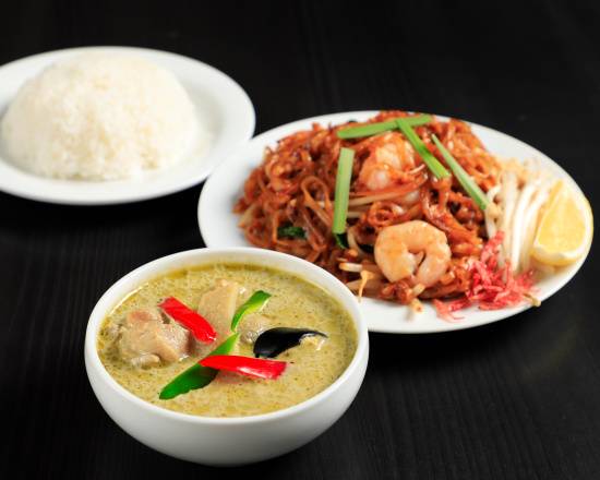 グリーンカレーとパッタイ弁当  GreenCurry＆PattaiBox