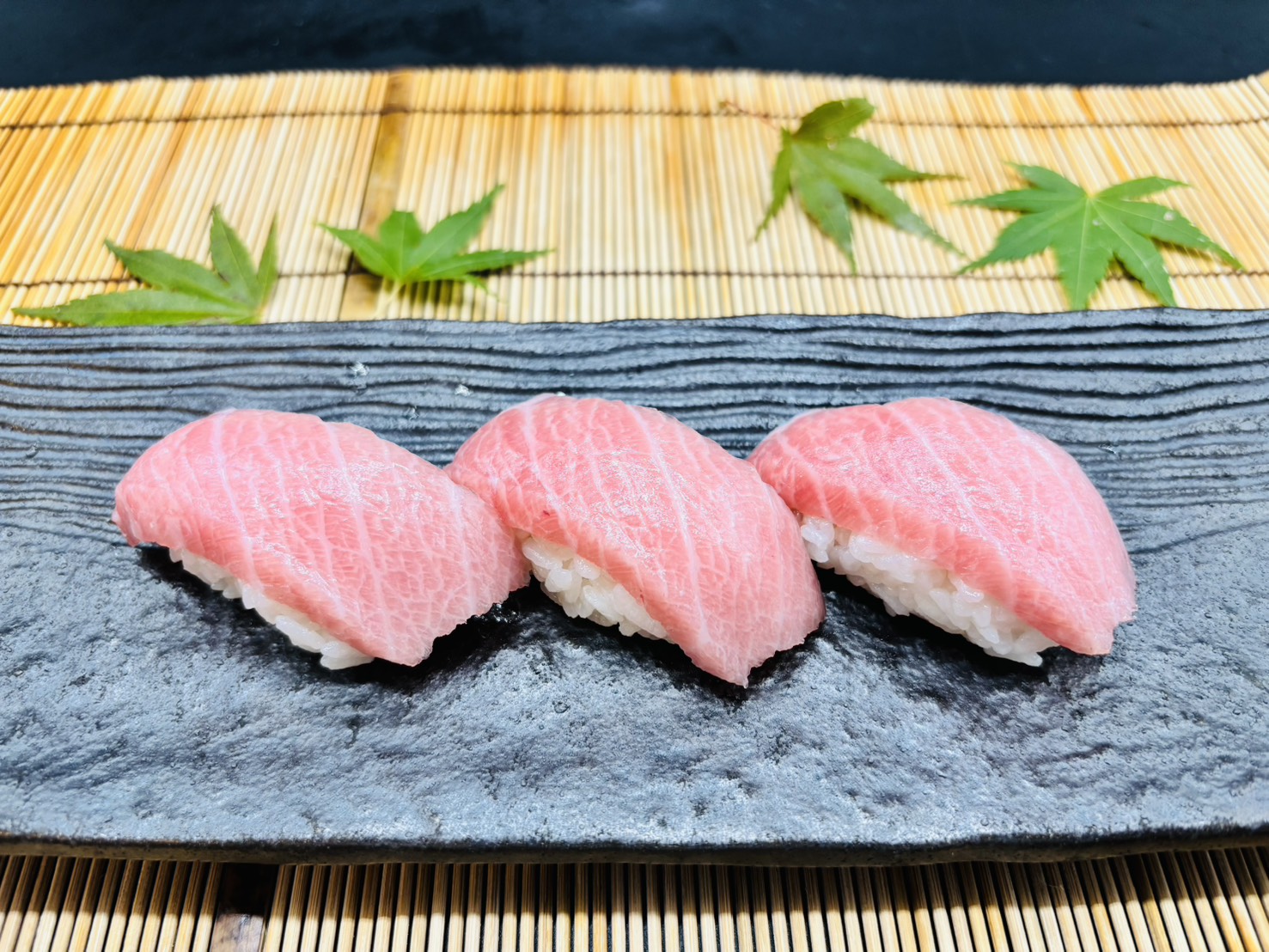 がんこ 本鮪とろにぎり3貫 3 pieces of fatty tuna nigiri