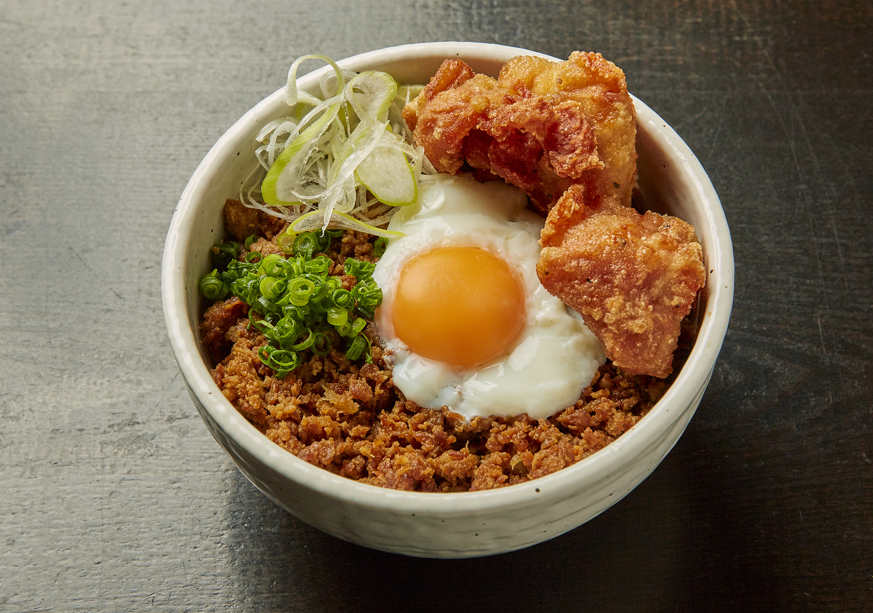 なるとキッチン 特上そぼろ丼