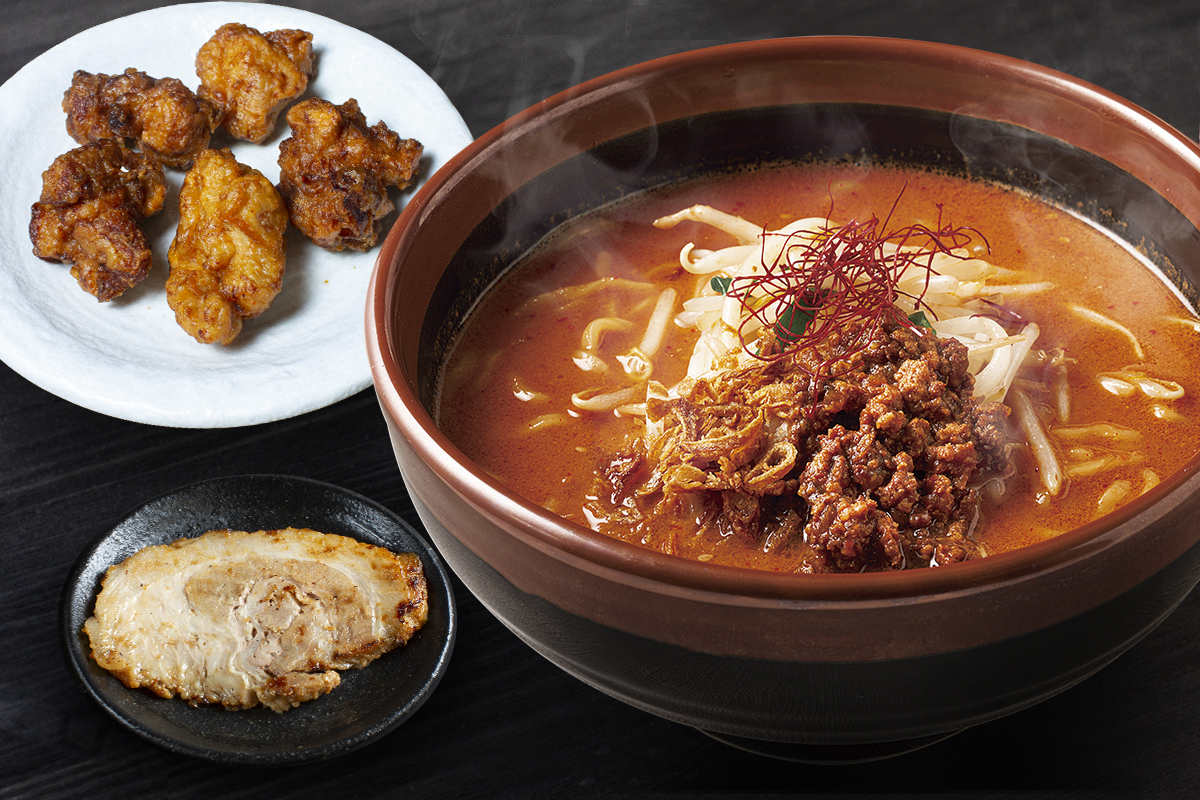 麺場 田所商店 辛味噌らーめん+炙りチャーシュー1枚+から揚げ5個