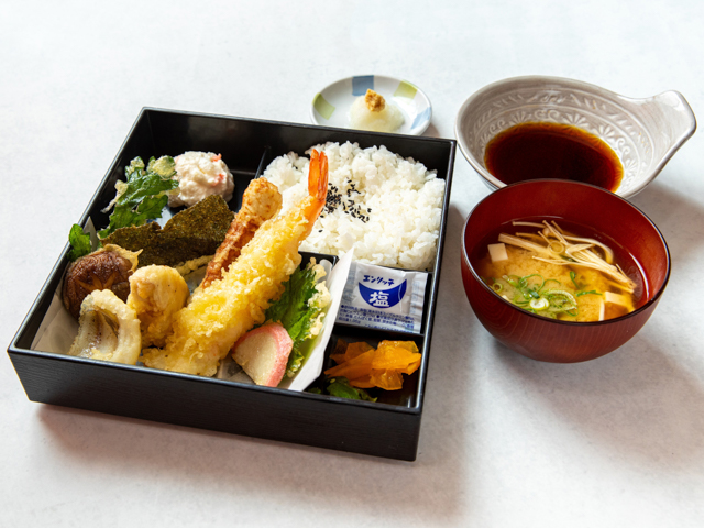 小雀弥 -こがらや- 天ぷら弁当(3/1～)