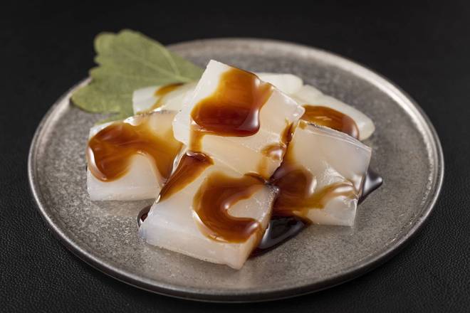 豚ラーメン すぎ田 厳選わらびもち 黒蜜