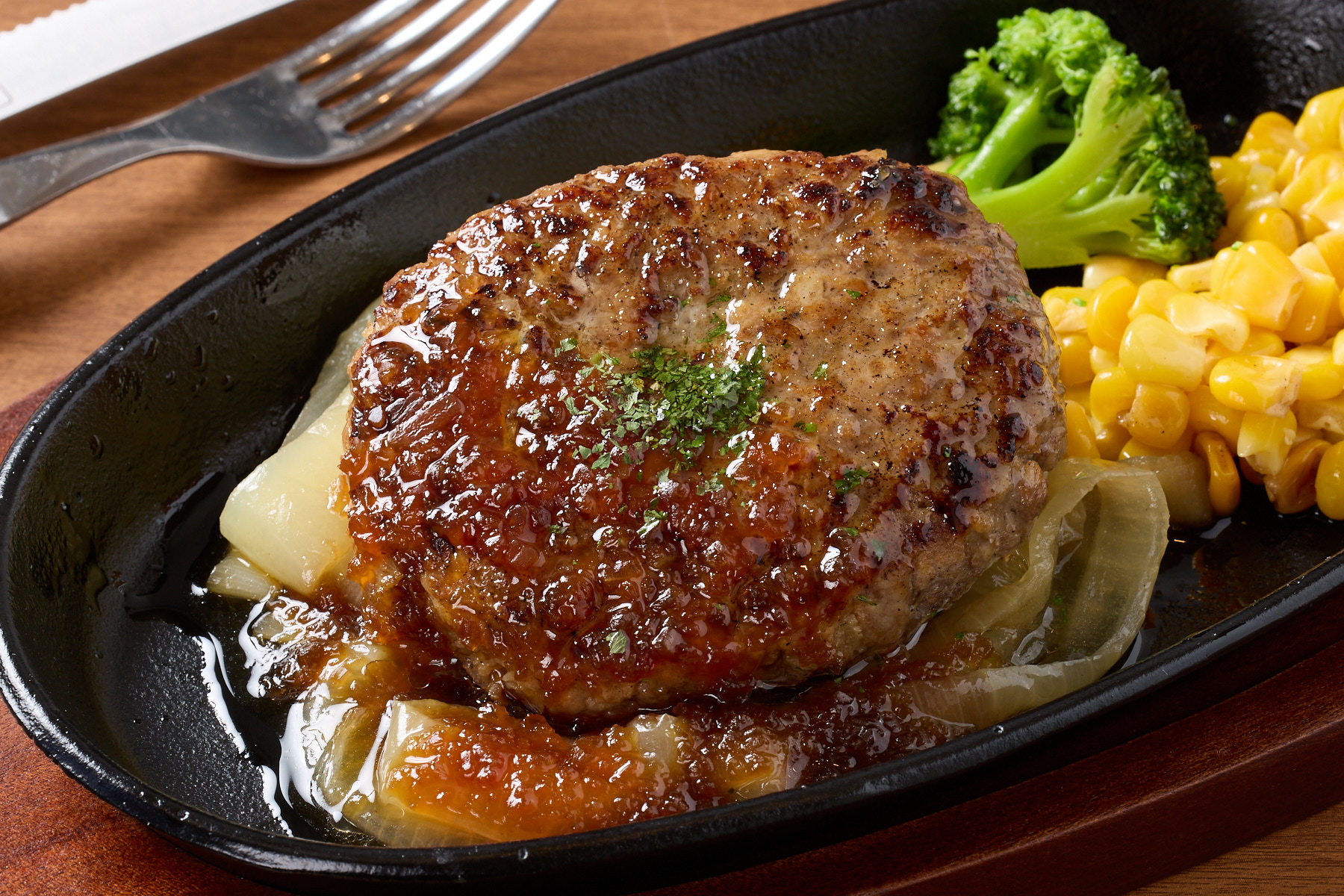 肉屋のハンバーグとガーリックライス 【おすすめ】和風醤油ハンバーグBOXJapanese Soy Sauce Hamburg