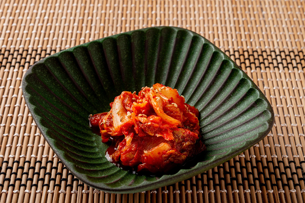 韓国カルビ丼とスンドゥブ 洞山 キムチ