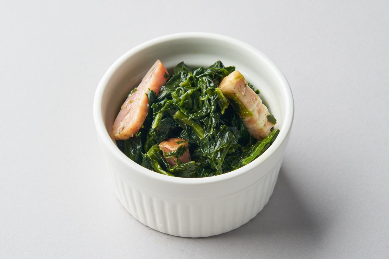 東京冷麺スタンド 【たんぱく質4.8g】ほうれん草とベーコンのソテー(100g)【Protein4.8g】Sauteed Spinach and Bacon(100g)