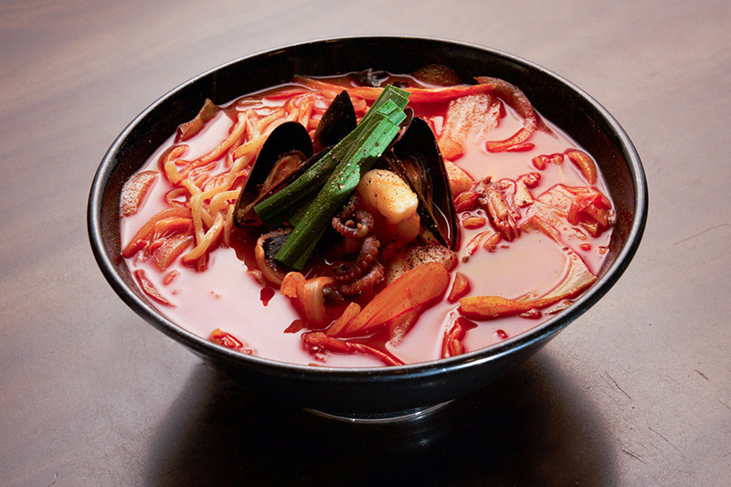 兄夫食堂 海鮮チャンポンChampong