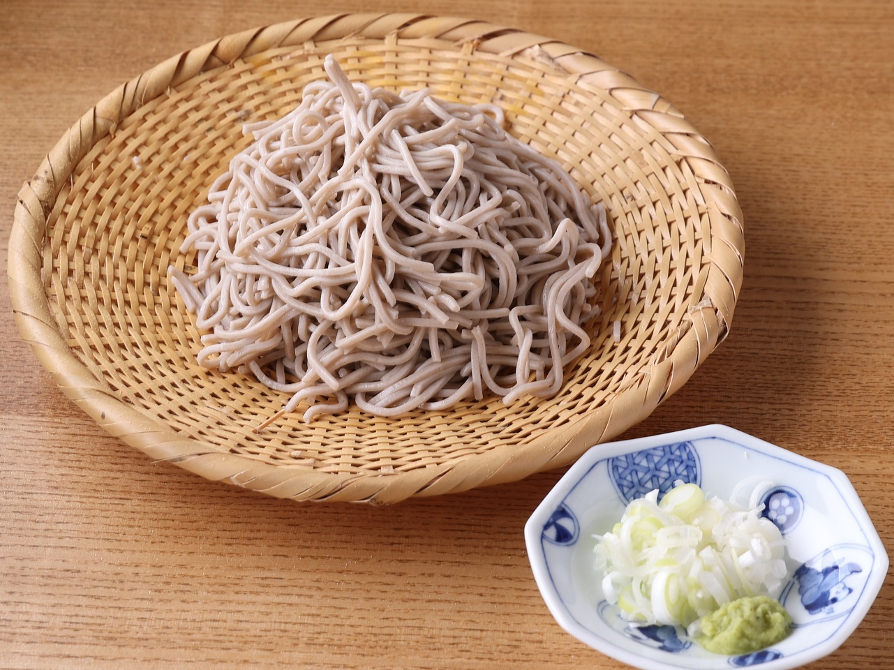 柿家すし 【冷】もりそば