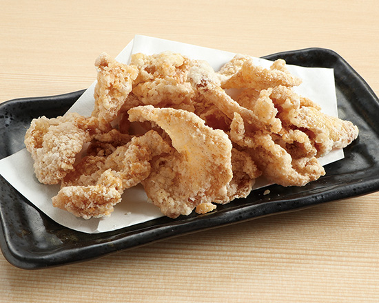 からあげの鉄人 F-1120】とり皮(特製スパイス)Deep-Fried Chicken Skins (Specially Made Spice)