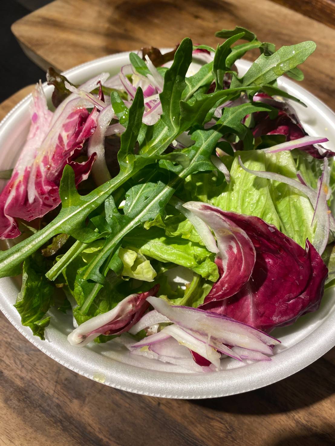 タパス&タパス たっぷり野菜のグリーンサラダ