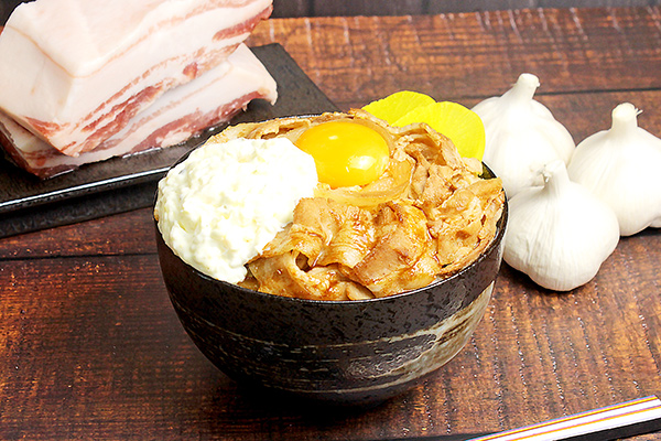 【タルタル】スタミナニンニク豚丼