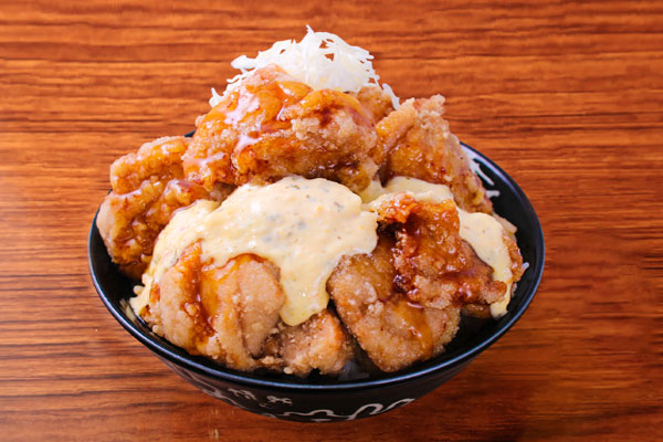 情熱のすためしどんどん とり南蛮丼 Chicken Nanban flavor Deep-fried Chicken
