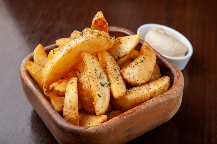 俺のイタリアン フライドポテト～アンチョビマヨネーズ