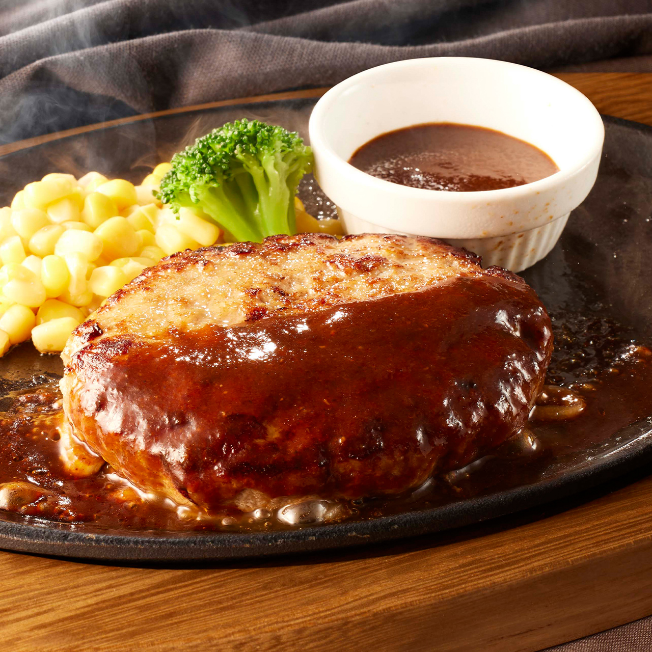 ココス 【148】ココスのハンバーグ デミグラスソース