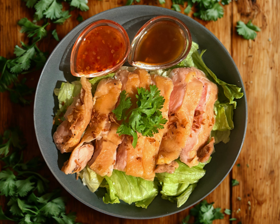 からだ喜ぶ！東京カオマンガイ ジューシーもも肉サラダカオマンガイ Salad Khao Man Gai(Chicken Thigh)