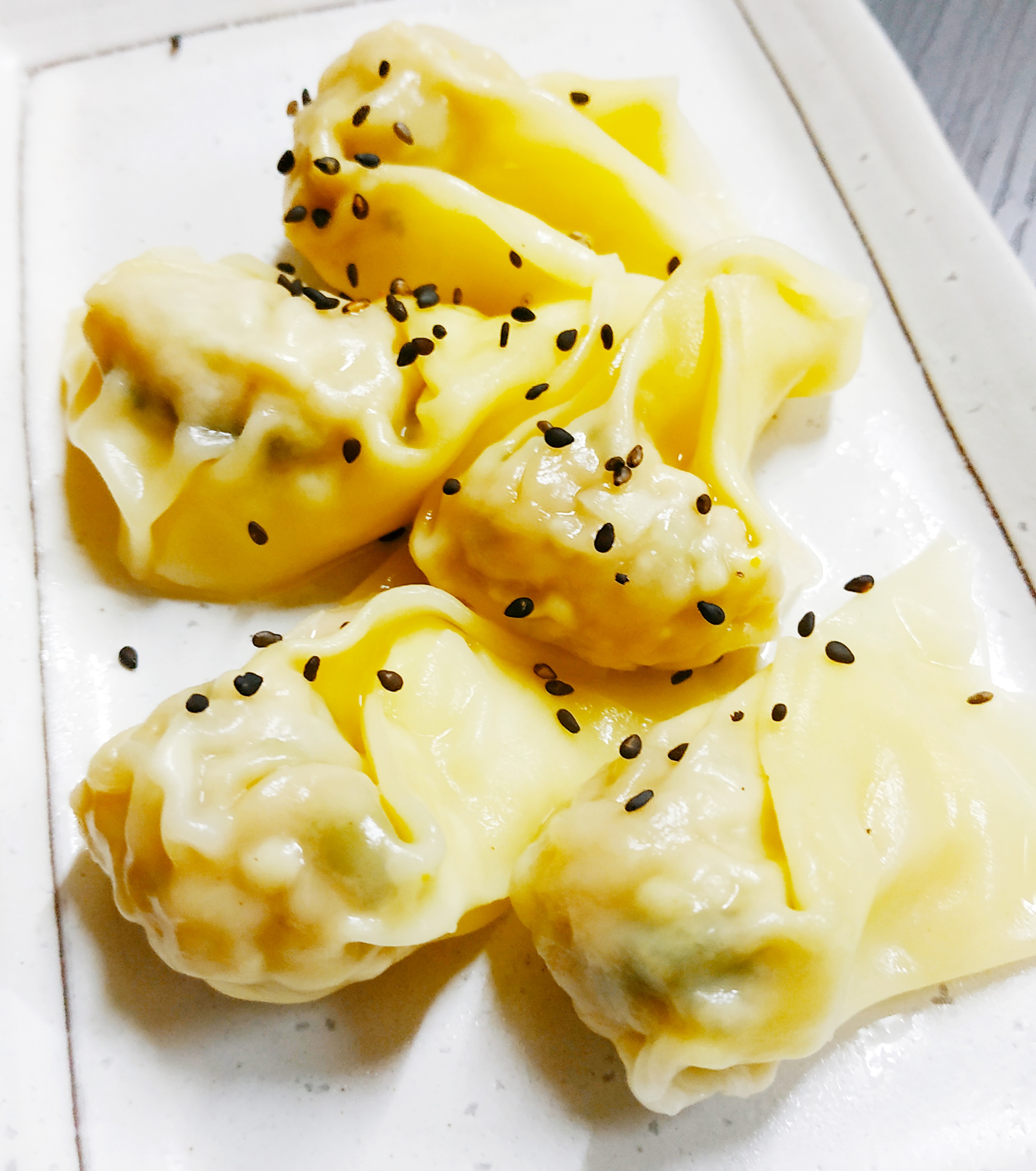 台湾小籠包 香菜ワンタン(5個)