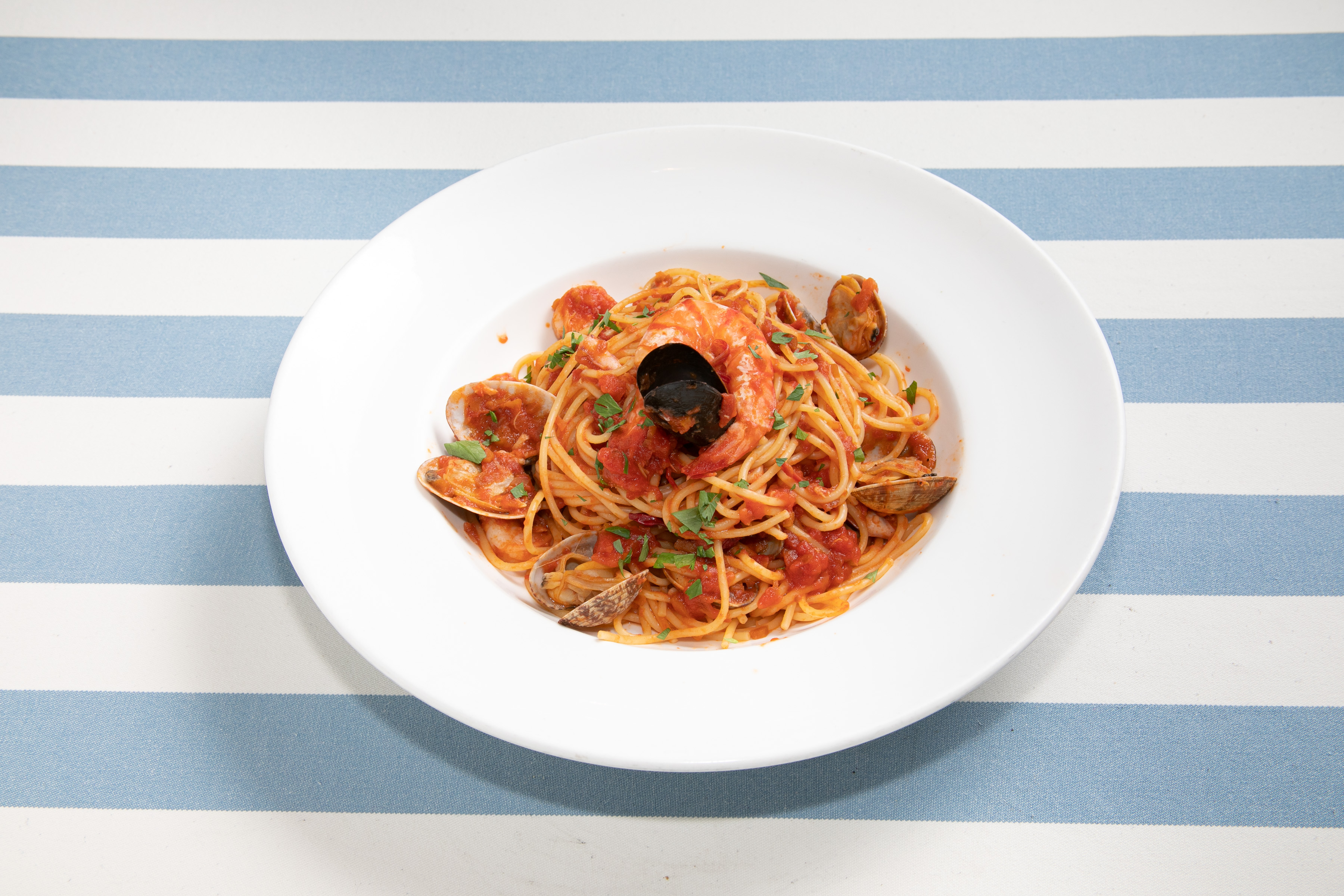 ピッツェリア マルデナポリ ペスカトーレ ロッソ