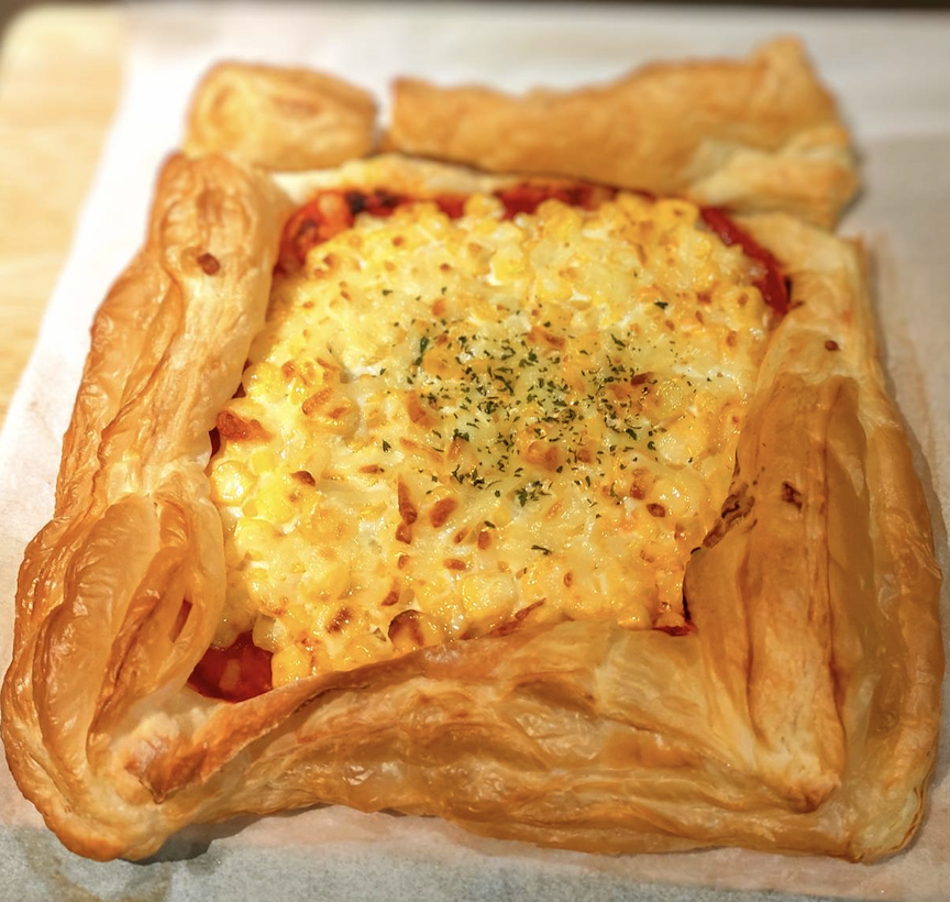 コーンマヨピザ