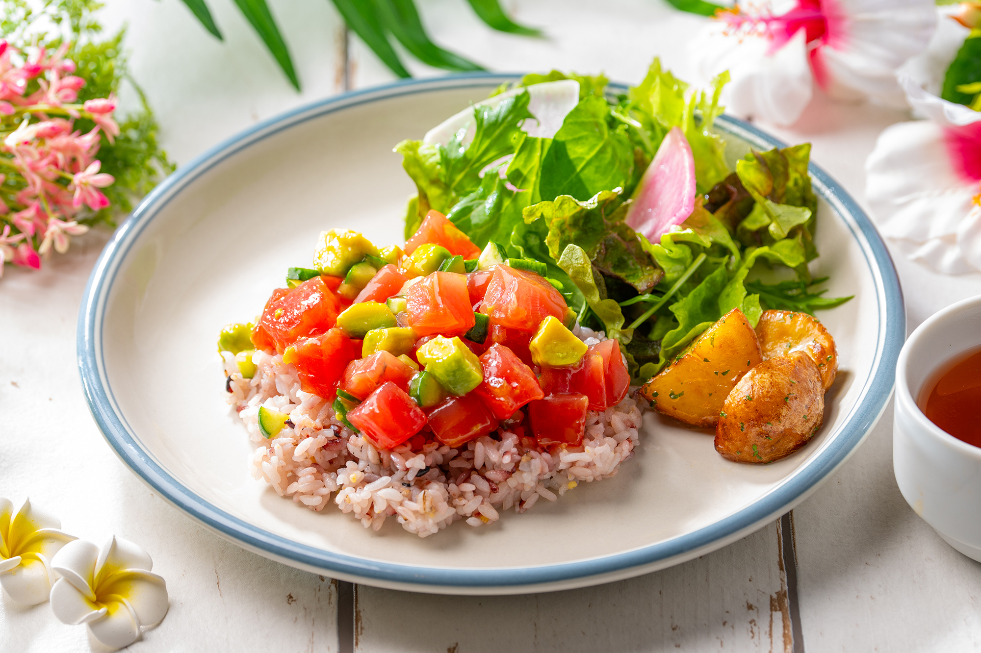 モアナキッチンカフェ アヒポキプレート