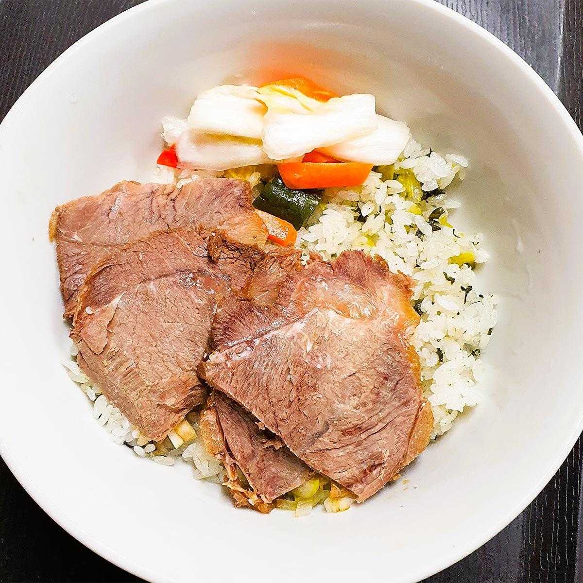 台湾小籠包 醬牛菜菜飯