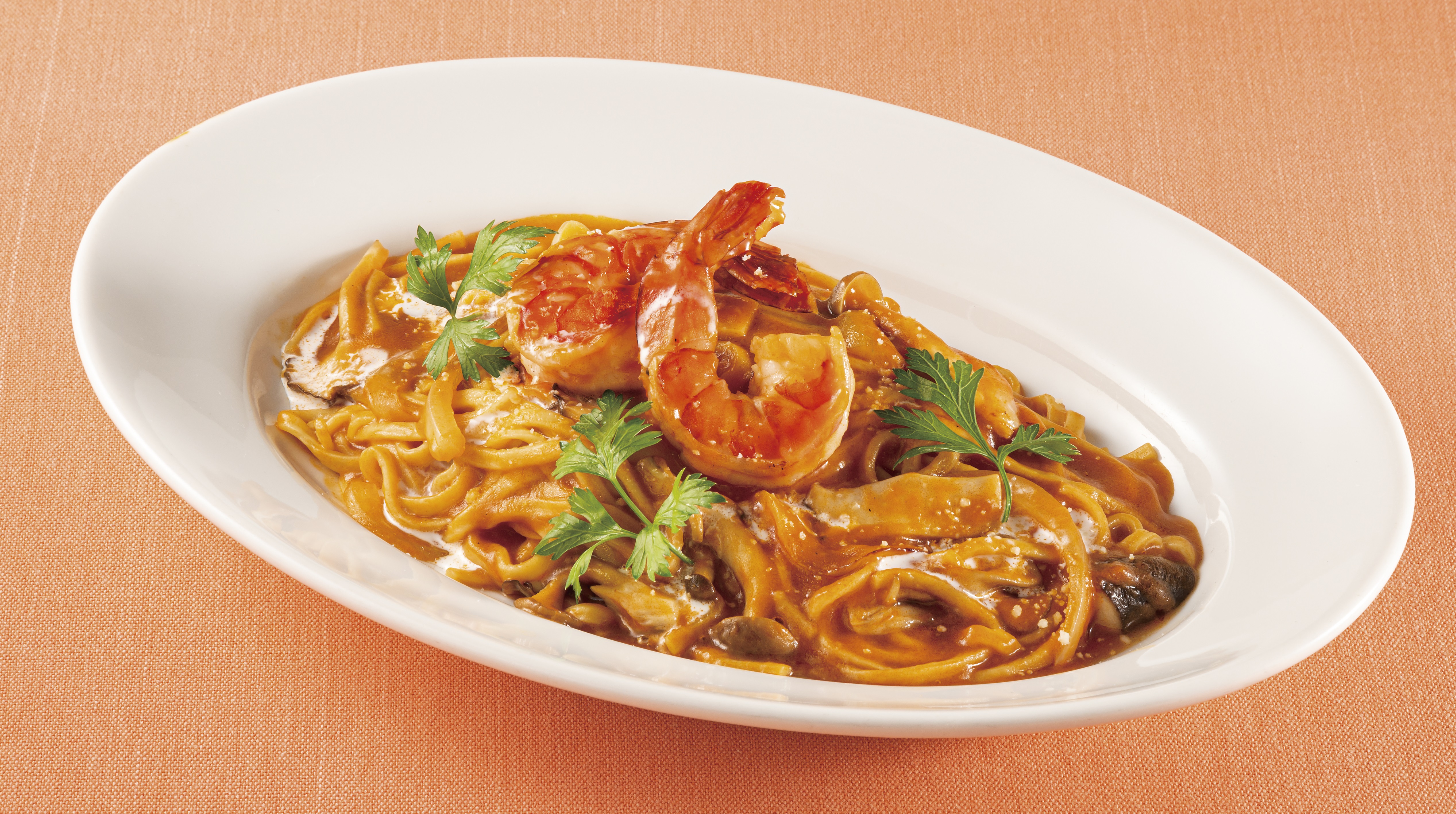 フォルクス 濃厚オマールソースの生パスタ