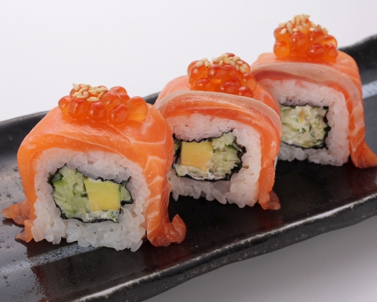 板前寿司 サーモン＆いくらロール(3ヶ) Salmon ＆  Salmon Roe Roll (3 pieces)