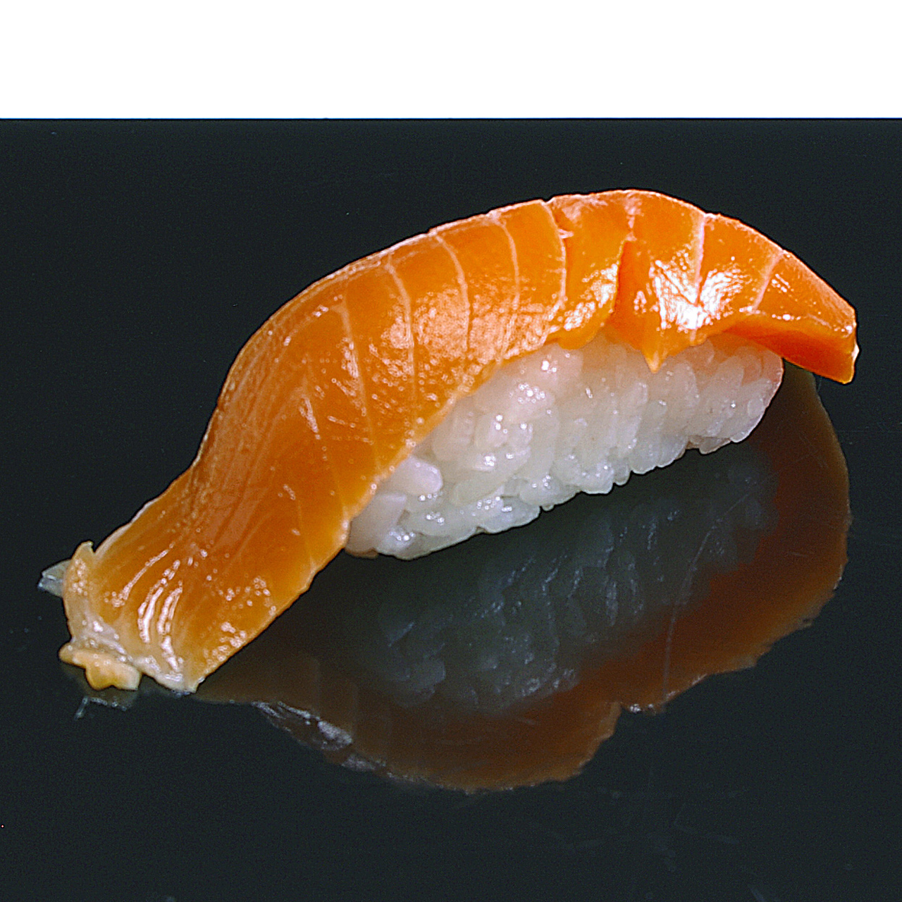 味ぎん 【8434】プレミアムサーモン1貫