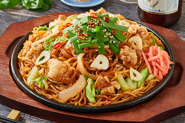 国産牛もつ焼そば