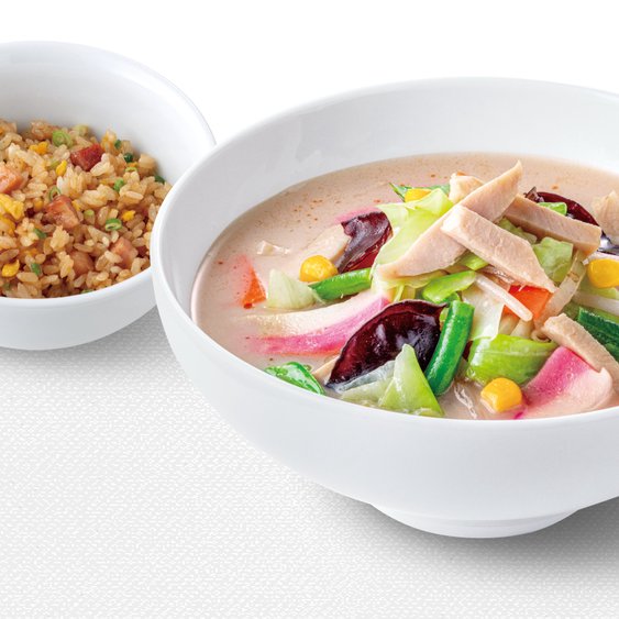 野菜たっぷり食べるスープ半チャーハンセット