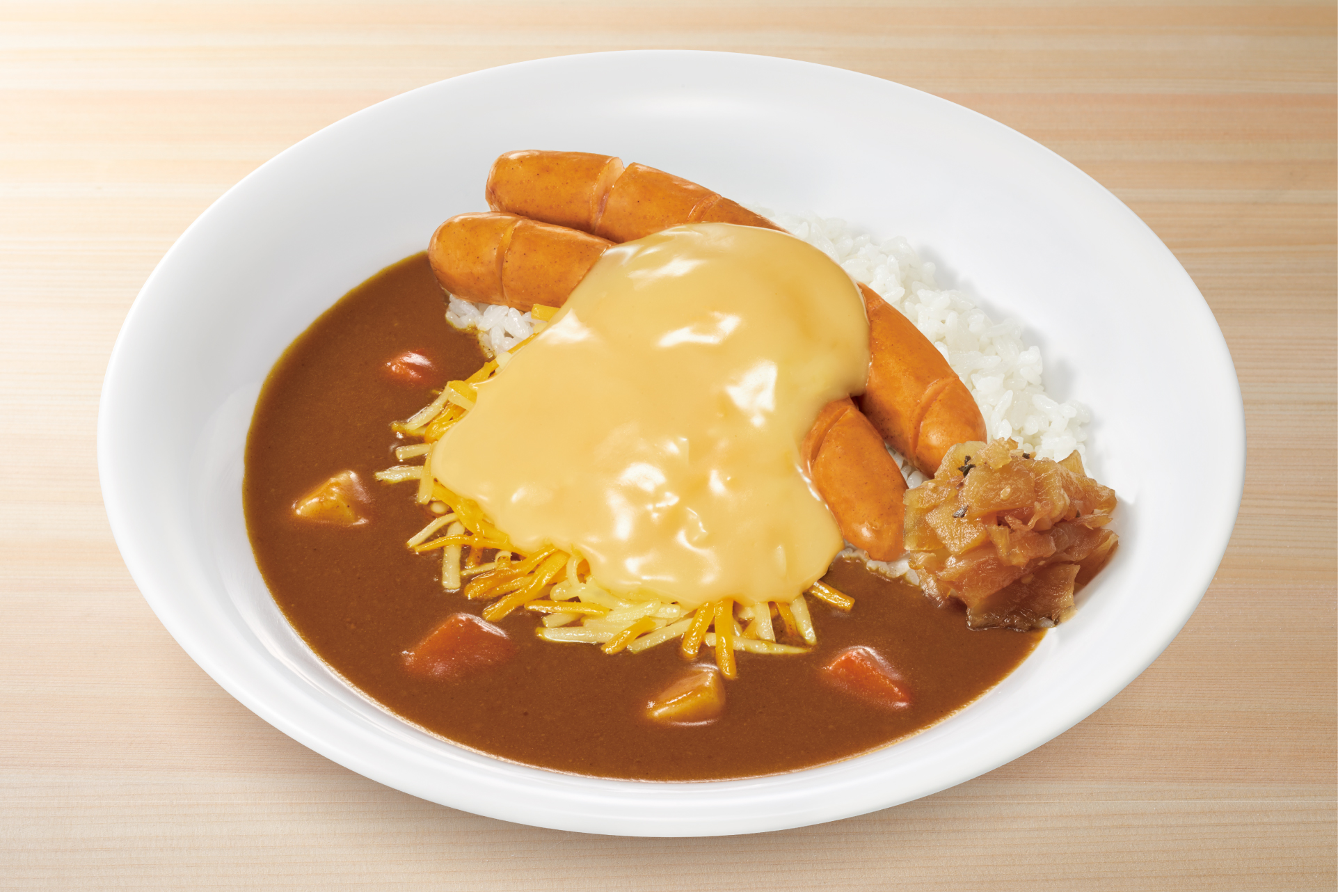 すき家 チーズソーセージカレー