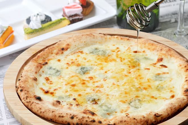 ピザ1枚とドリンク2個のセット