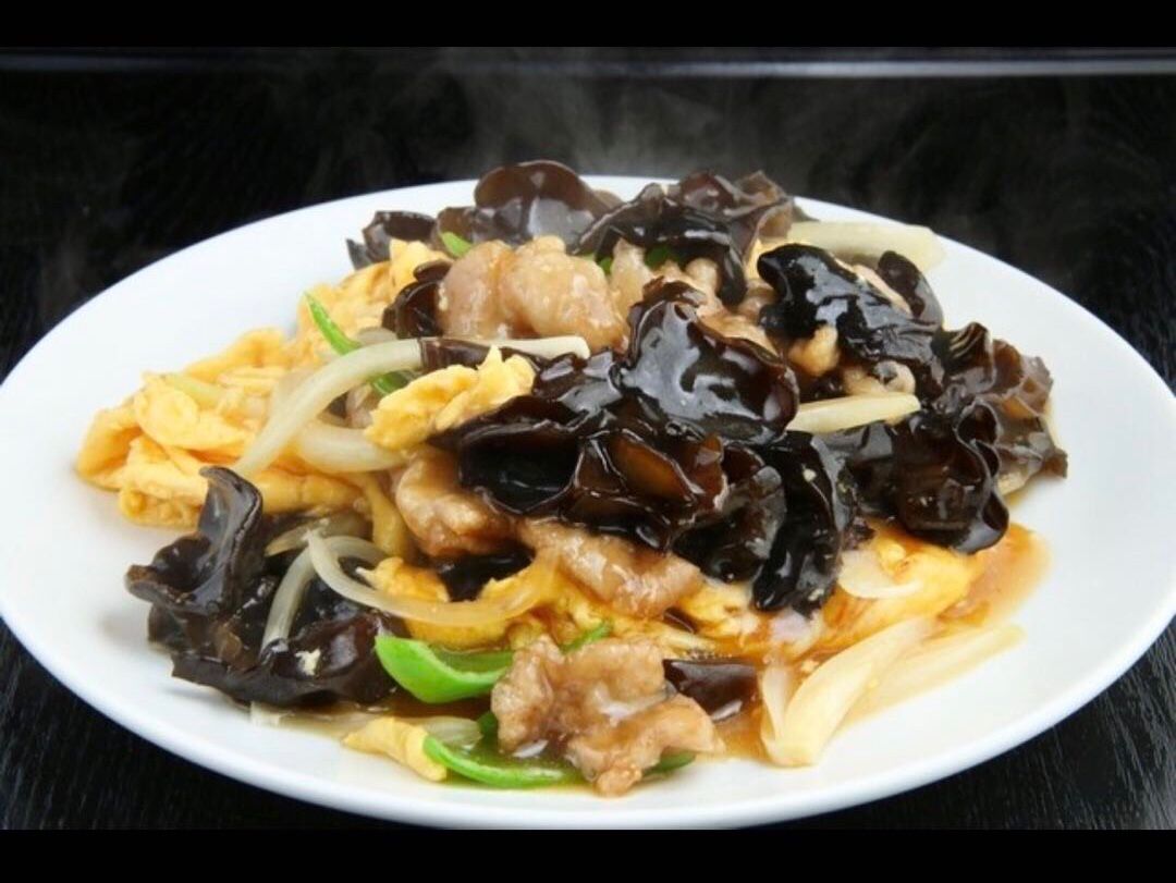 天鴻餃子房 玉子とキクラゲと豚肉炒め