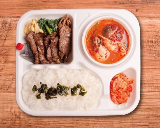 韓国苑 スンドゥブ+カルビ弁当